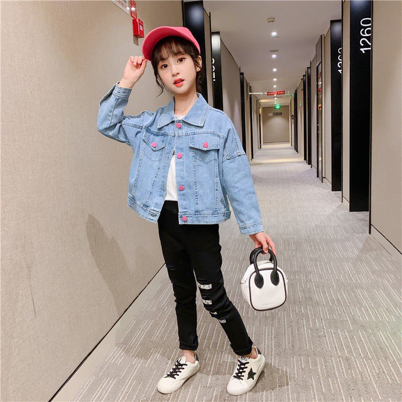 【Tại Chỗ】Áo khoác Denim cho bé gái Xuân Thu2020Mùa Thu Mới Quần Áo Trẻ Em Phong Cách Trẻ Em Áo Thời Trang Trẻ Em, Phụ Nữ Hàn Quốc