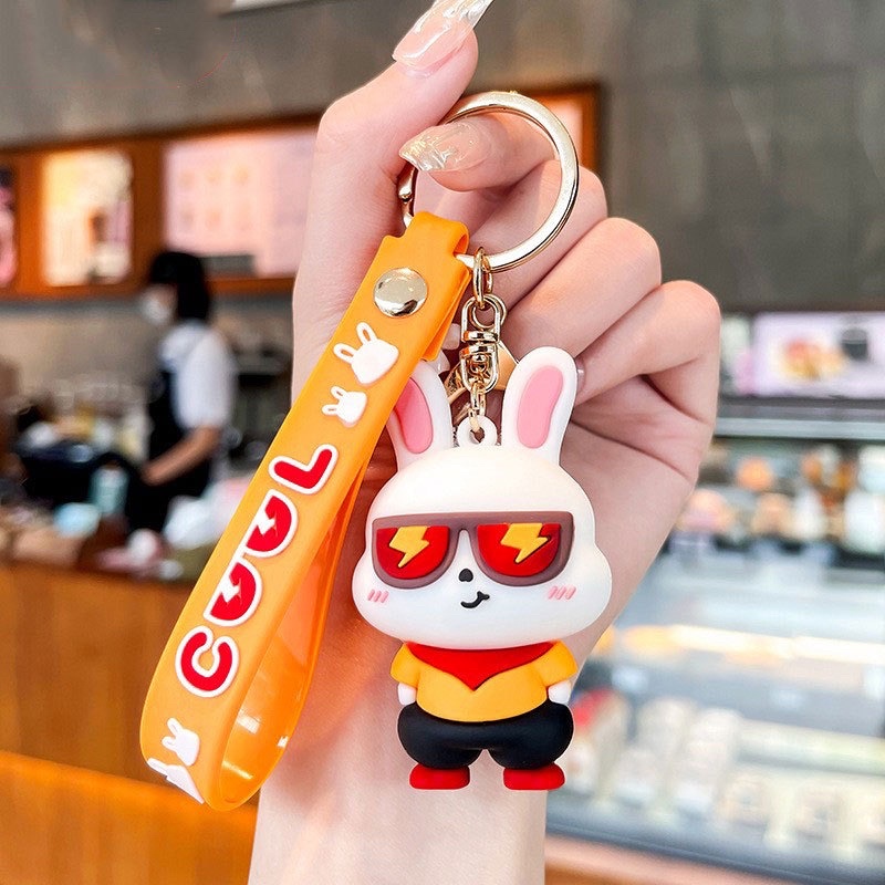 [ HCM ] Móc khoá thỏ đeo kính dùng treo balo , móc khoá ko bị thất lạc