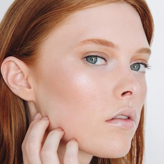 Phấn mắt Highlight Mary Lou Manizer The Balm