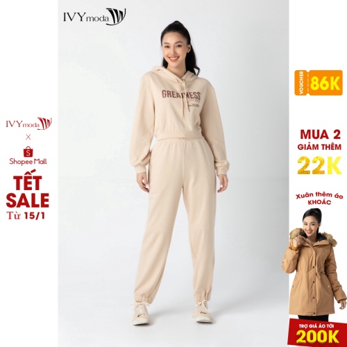 Bộ nỉ nữ in chữ Greatness IVY moda MS 59B8997