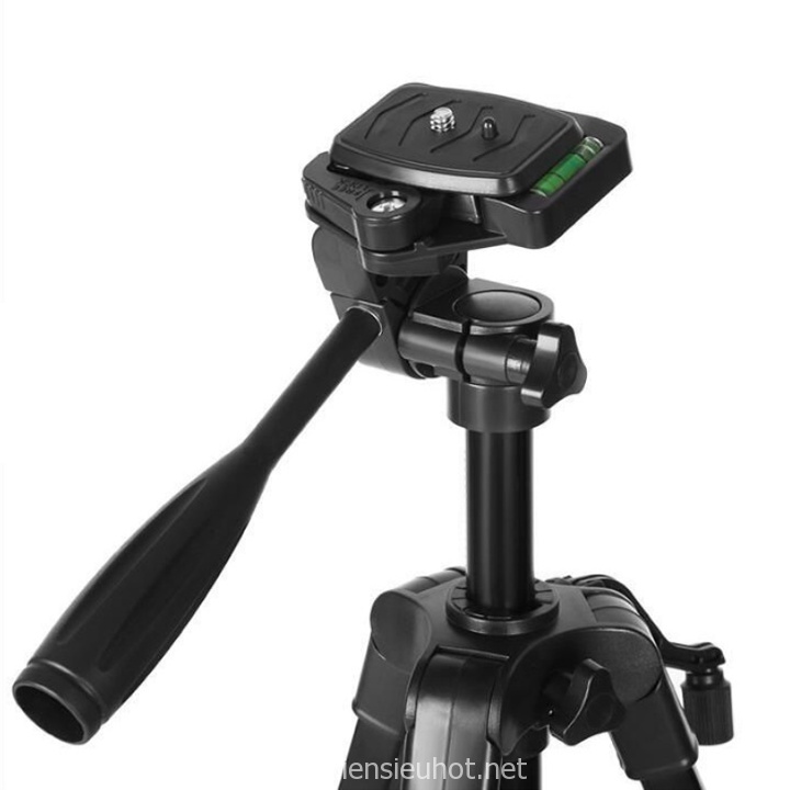 Gậy Tripod Vật Liệu Hợp Kim Cao Cấp 3 Chân. Dùng Để Livestream/Chụp Ảnh/Ghi Hình