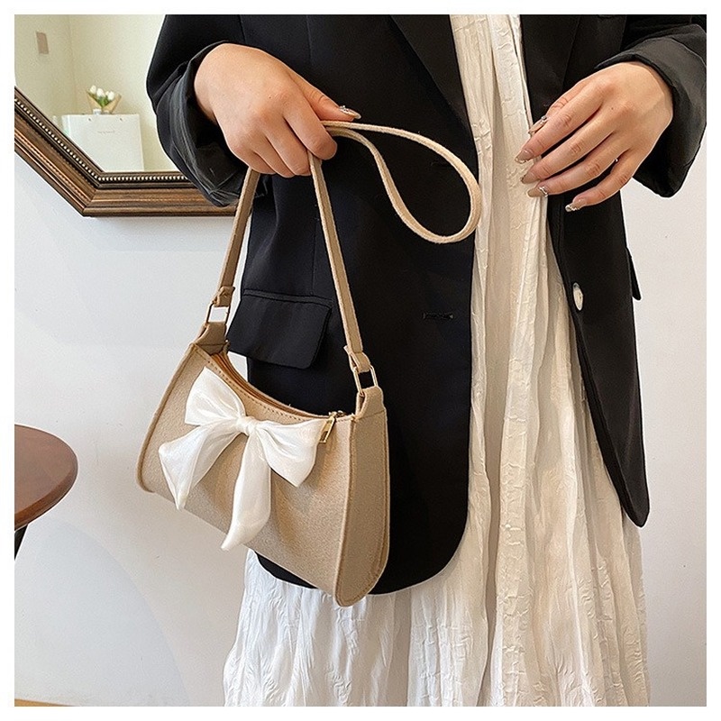 Túi Đeo Chéo Quai Xích Dáng Vuông Nhỏ Đơn Giản Thời Trang Hè 2022 NB00397