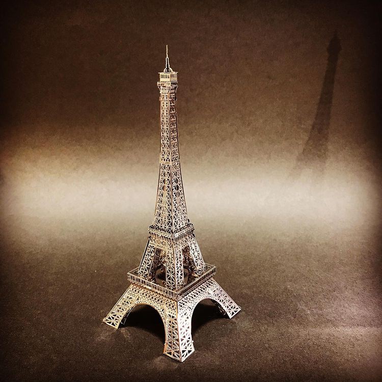 Đồ Chơi Lắp Ráp Mô Hình 3D Bằng Kim Loại Piececool Tháp Eiffel (Màu Bạc) [Chưa Ráp]