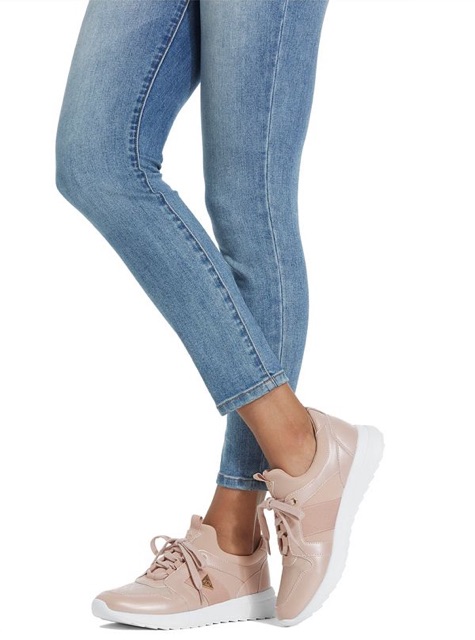 Giày GUESS RANDIA LOGO SNEAKERS Chính Hãng