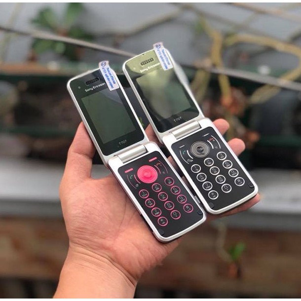 ĐIỆN THOẠI SONY ERICSSON NẮP GẬP T707 CHÍNH HÃNG