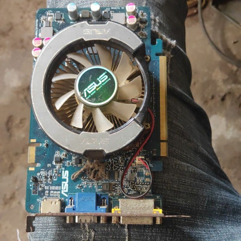 xác card màn hình 9500gt