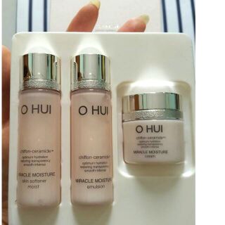 Bộ Dưỡng Ẩm Toàn Diện, Tái Tạo Da Khô 3 Món OHUI Miracle Moisture 3 Pcs