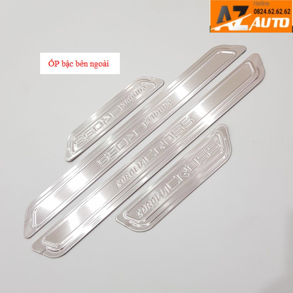 Ốp bậc cửa, Nẹp bước chân Toyota Corolla Cross 2020-2023, Mẫu Innox sáng