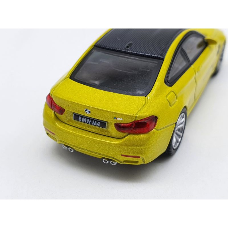 Xe Mô Hình BMW M4  Austin Yellow Metalic LHD 1:64 Mini GT