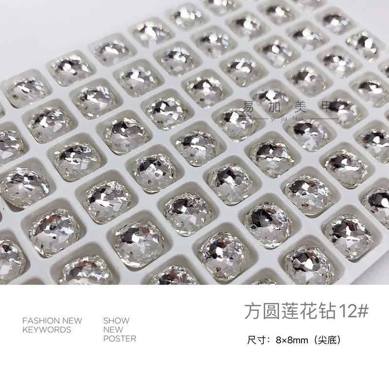 Đá hình vuông đính móng