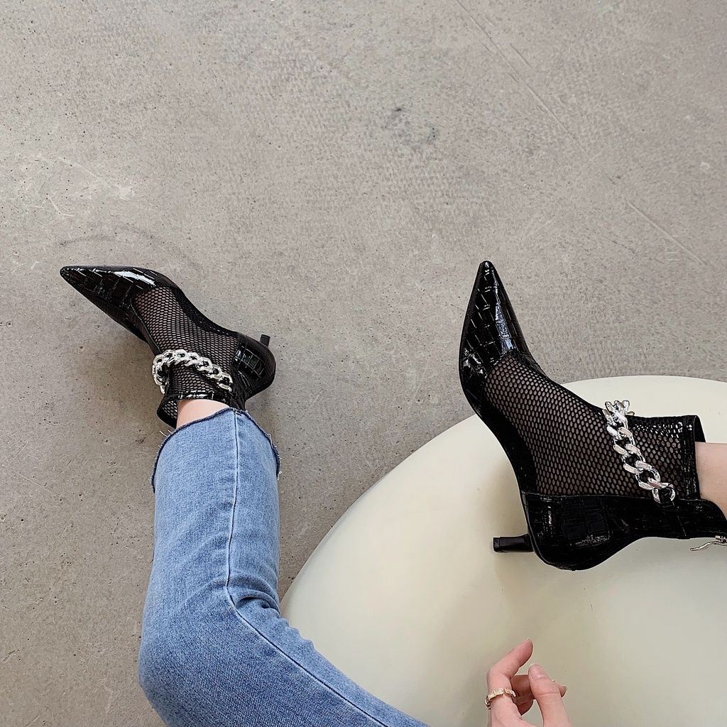 Ankle Boots Women's2021New Hollow Mesh Dr. Martens Boots Metal Chain Pointed Toe Stiletto Mid-Heel Boots Low Heel Women's Sandal Boots