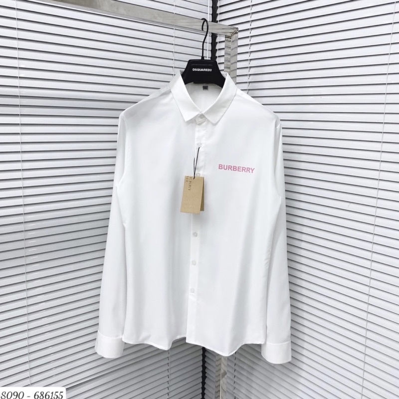 Áo sơ mi trắng Burberry nam nữ dài tay vải lụa nến in chìm chữ hồng hai mặt phong cách vintage