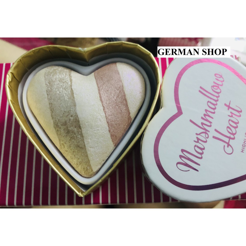 Phấn Highlight Makeup Revolution trái tim