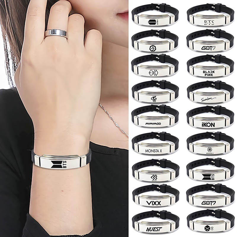 Vòng đeo tay silicon và mặt thép không gỉ khắc tên nhóm nhạc Kpop