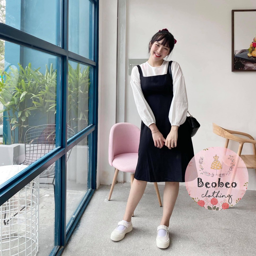 Set áo voan tay bo phồng kèm đầm yếm đen thắt nơ vintage