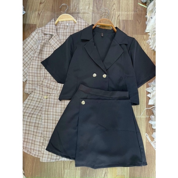 Set 2 món gồm blazer và chân váy vạt chéo/ set blazer ngắn màu đen
