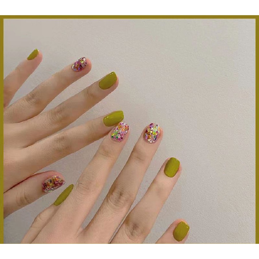 Gel sơn móng tay màu hồng nhạt thời trang trung hoa xinh xắn