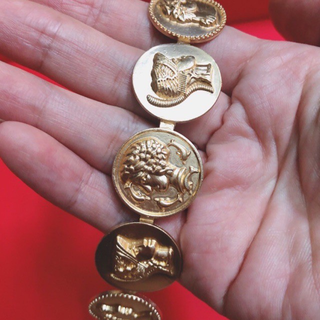 Cài tóc phong cách cổ điển - Cài tóc âu mỹ