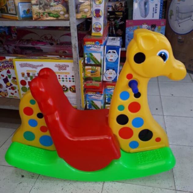 Bập bênh hình Hưu cao cổ