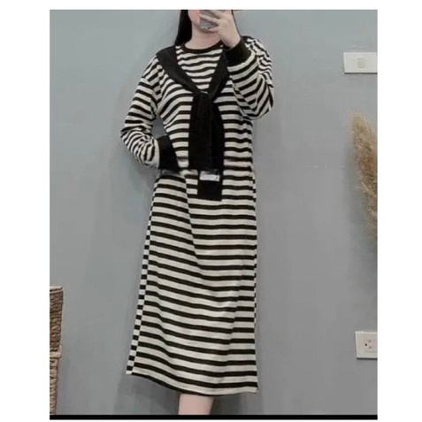 Váy Bầu len kẻ_ Váy bầu Dáng xuông ,phong cách Hàn Quốc điệu đà ,phù hợp mặc thu đông