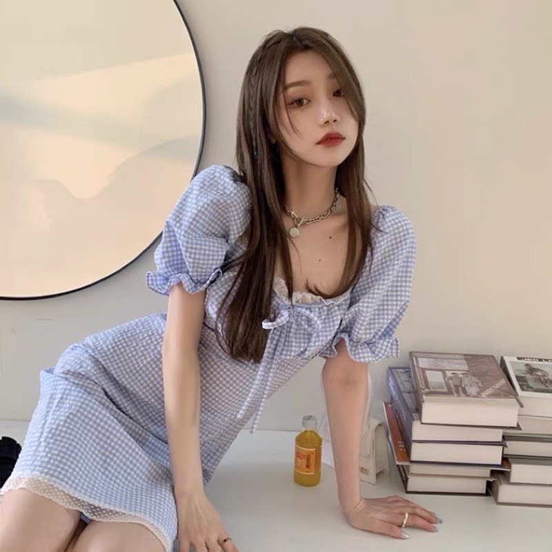 Váy Nữ Trễ Vai Cổ Bèo Tay Phồng Xanh Dương Kẻ Caro - Đầm Caro Xanh Phối Ren Buộc Nơ Mặc 2 Kiểu Cổ Vuông