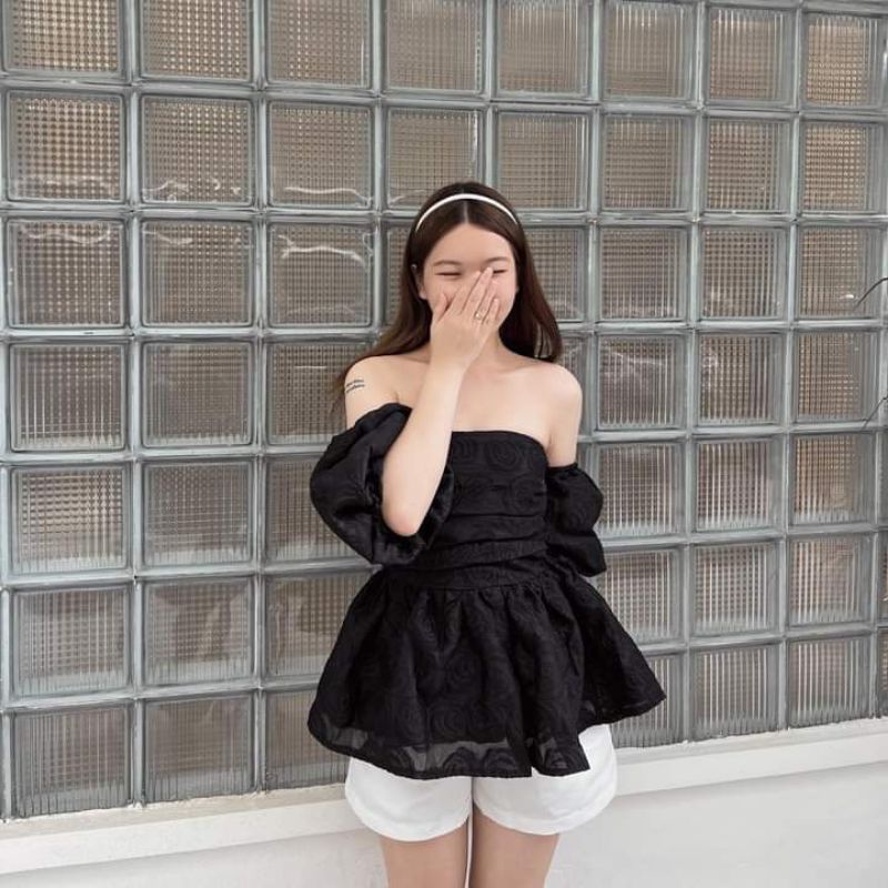 🌸🌸Áo trễ vai tơ hoa hồng mặc đc 2 kiểu xinhh lắmm lunn❤❤