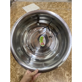 Chậu úm cacbon gà heo con