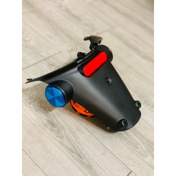 DÈ SAU CHÂU ÂU CHO XE VESPA SPRINT VÀ PRIMA