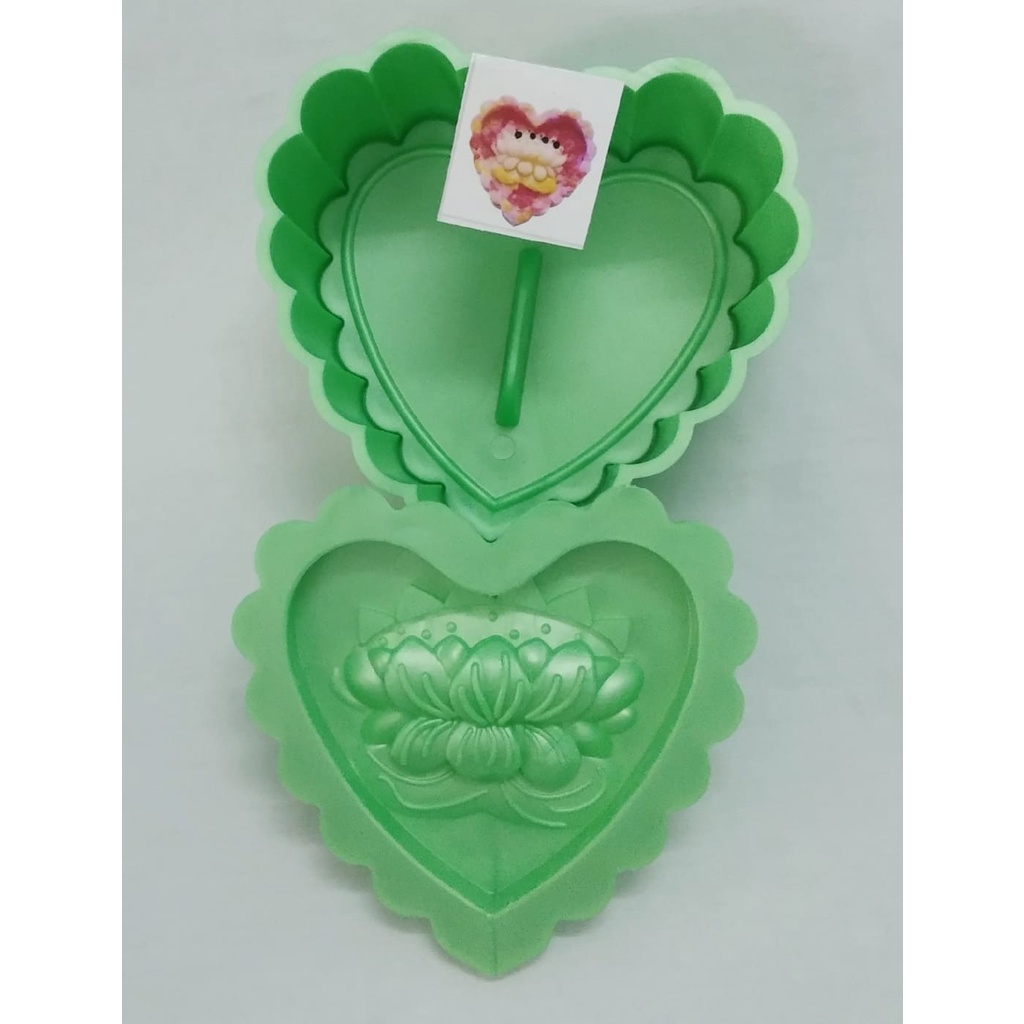 Khuôn Xôi Trái Tim Nhí Hình Hoa Sen 10 Cm