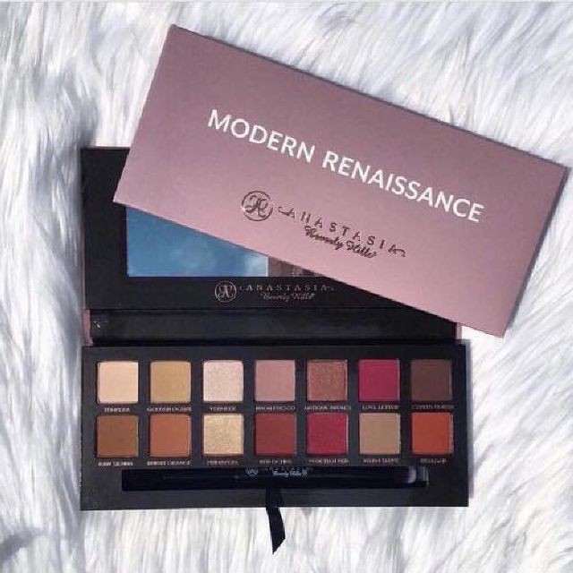 Phấn mắt Modern Renaissance