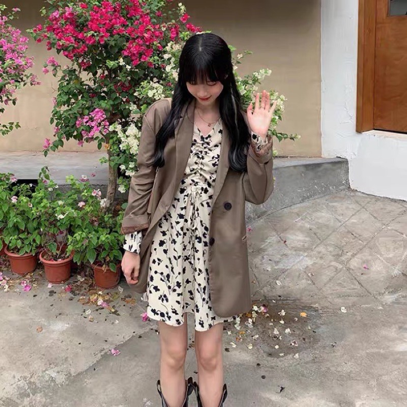 Đầm nữ tay dài chiết ngực ngày hè xinh xắnthời trang nữ | BigBuy360 - bigbuy360.vn