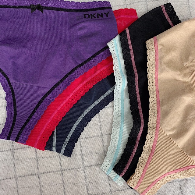 [Mã FAMAYWA2 giảm 10K đơn 50K] ☀️Quần chip DKNY dư xịn | BigBuy360 - bigbuy360.vn