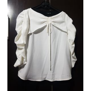 Áo sơ mi rút ngực tay rúm
