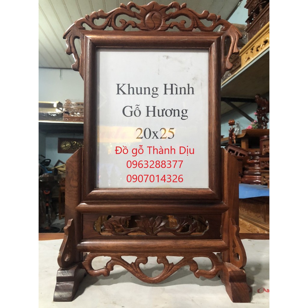 Khung hình thờ gỗ hương ta 20x25cm