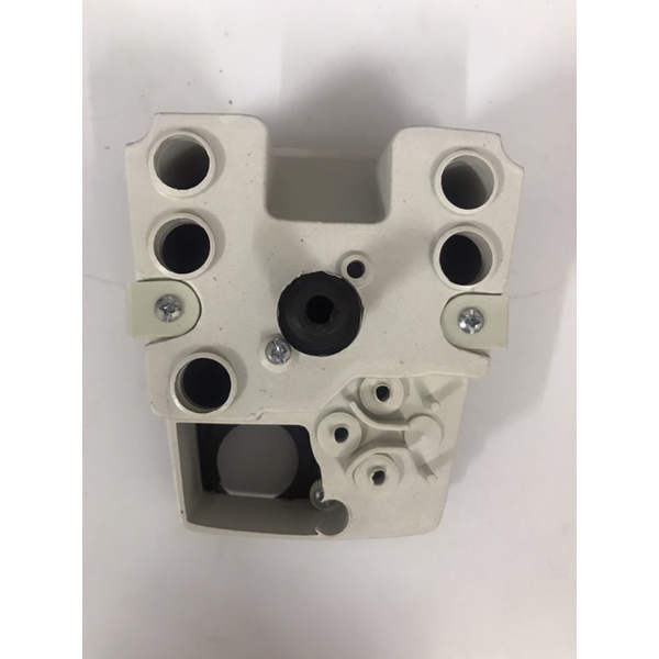 Đồng hồ UMV Cup 82 dày đẹp có dây và không dây