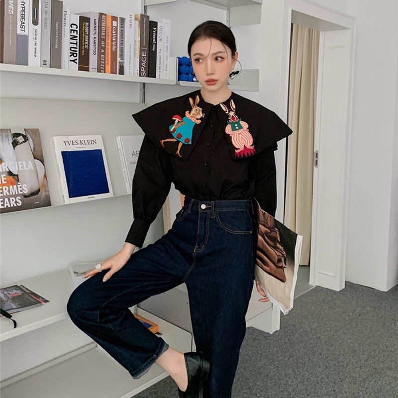 Áo sơ mi đen tay dài phối bèo in hình thỏ dễ thương phong cách retro Hàn Quốc