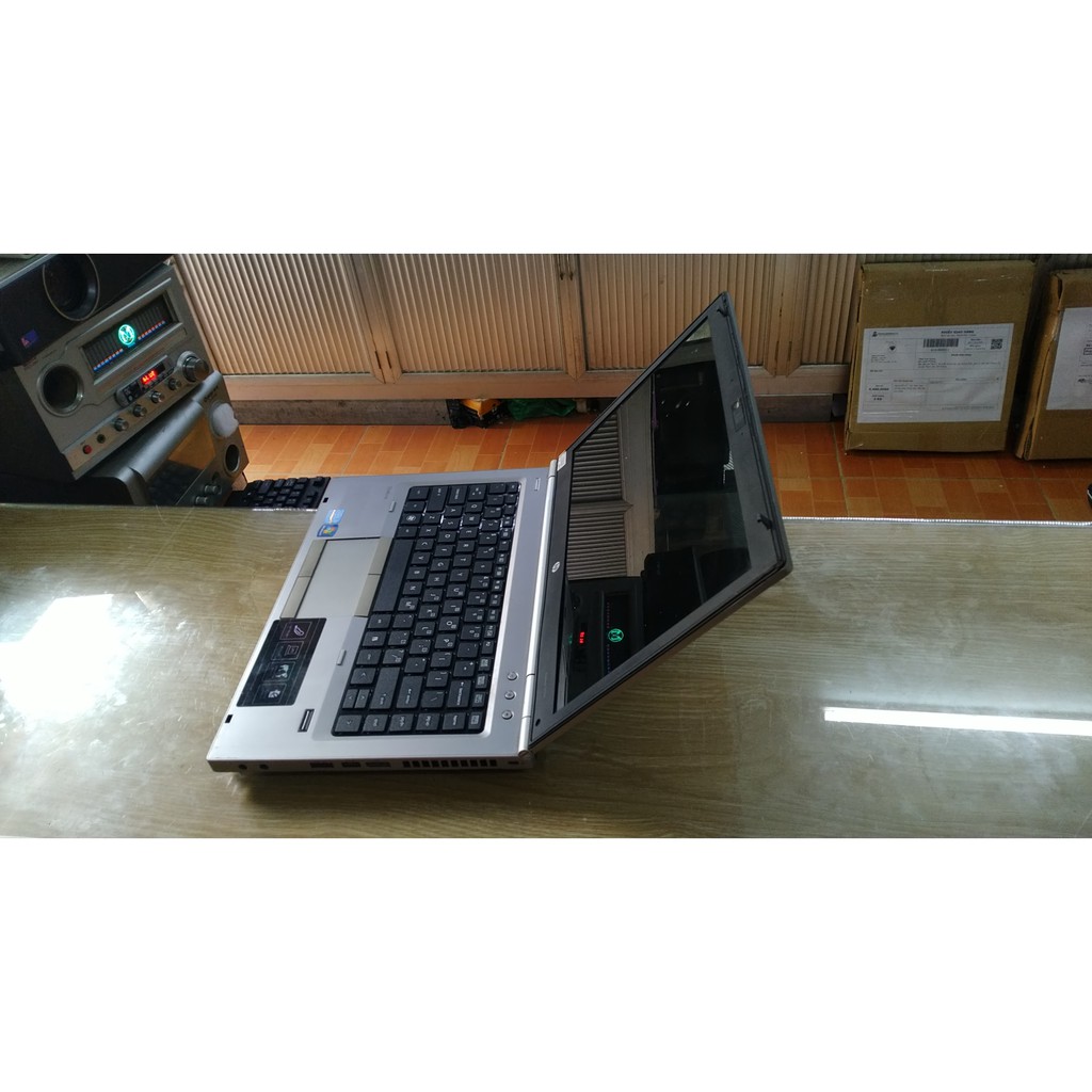 Laptop cũ . HP Elitebook 8460p chip core i5 ram 4GB ổ 250 GB | BigBuy360 - bigbuy360.vn
