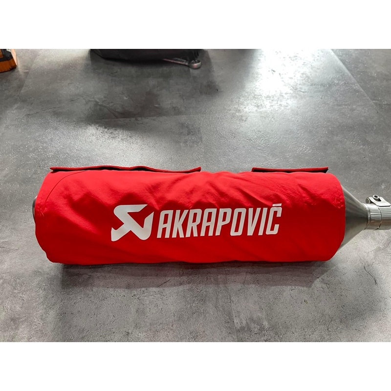 Vãi trùm bô 4 ROAD , Leovince