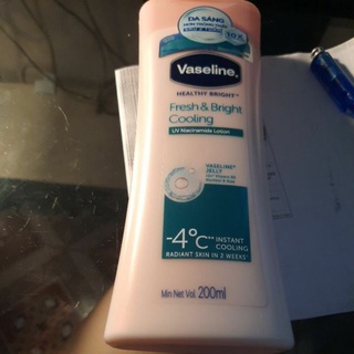 Sữa Dưỡng Thể Trắng Hồng Da Vaseline UV Niacinamidelotion 200ml