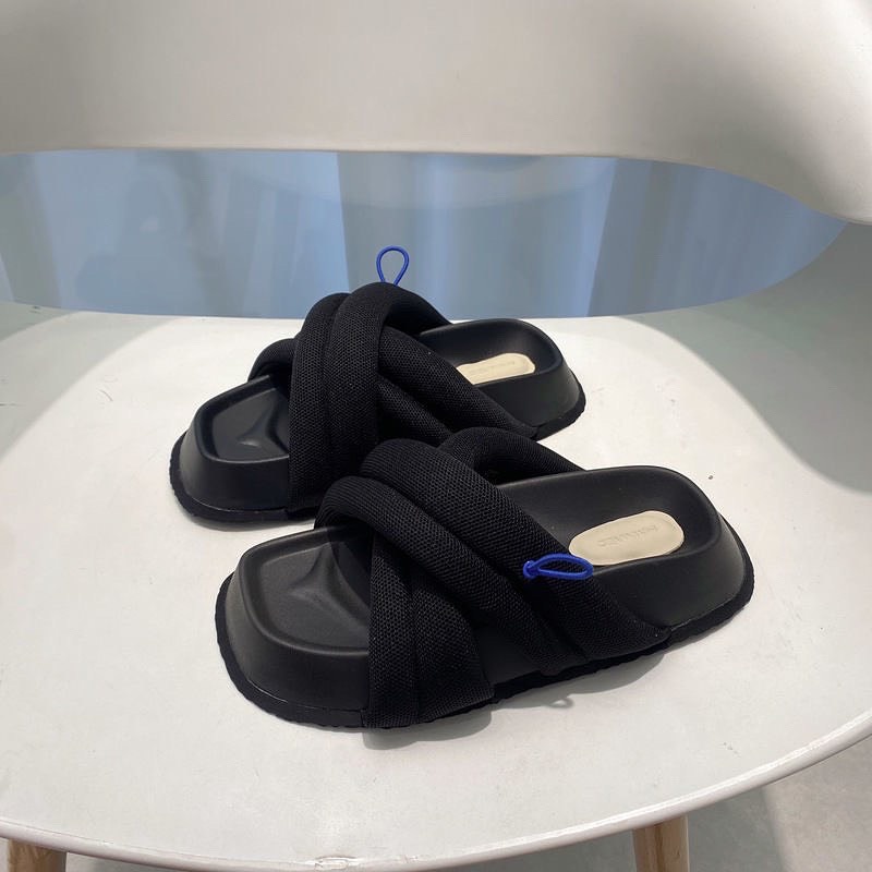 Dép quai chéo nữ, dép đế bằng độc đáo phong cách Hàn Quốc