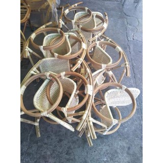ghế mây bập bênh dành cho trẻ em