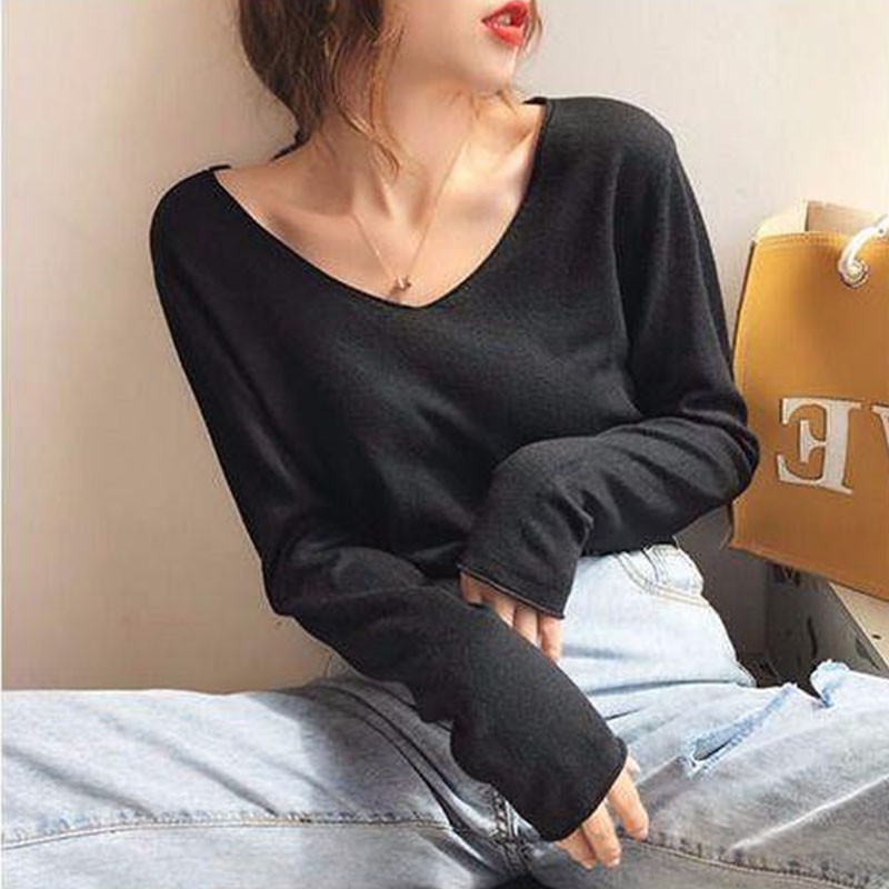 Áo thun nữ tay dài cổ chữ V kiểu dáng đơn giản
