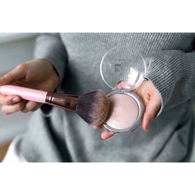 Phấn bắt sáng Catrice High Glow