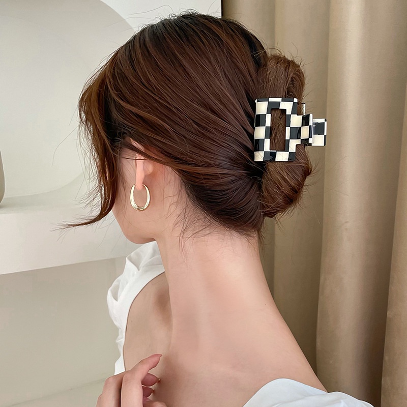 Kẹp tóc Acrylic họa tiết sọc caro trắng đen thời trang Hàn Quốc- Nhiều mẫu