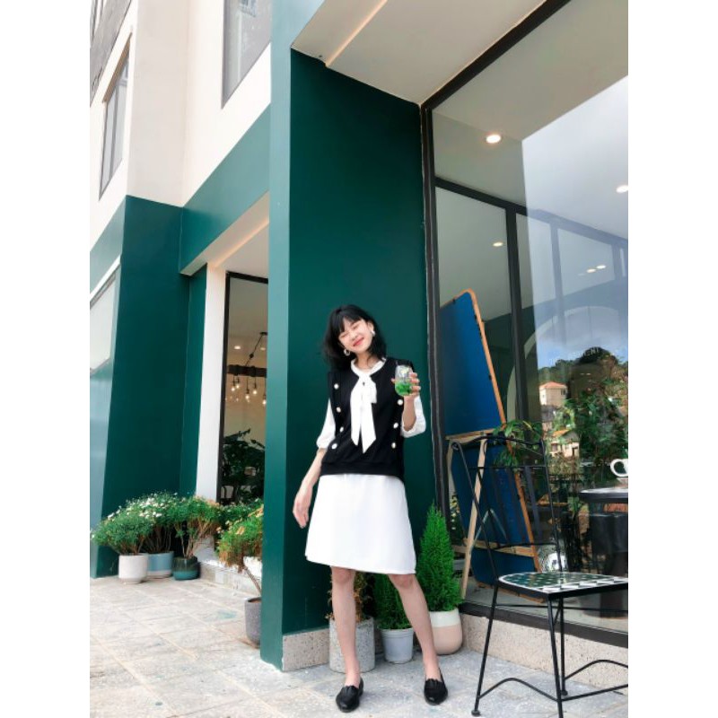Set đầm trắng phối gile đen nút nơ cổ🦋