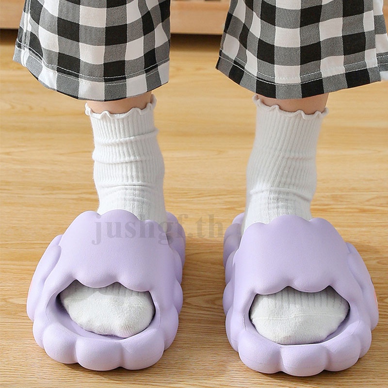 Dép đế mềm chống trượt hình đám mây hoạt hình đáng yêu có size 36-45 dành cho nữ