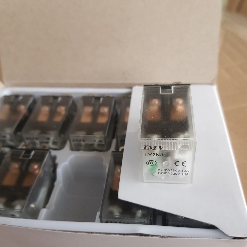 Relay MY4N-J  rơ le trung gian 14 chân dẹp nhỏ điện áp 12VDC, 24VDC, 220VAC chất lượng tốt