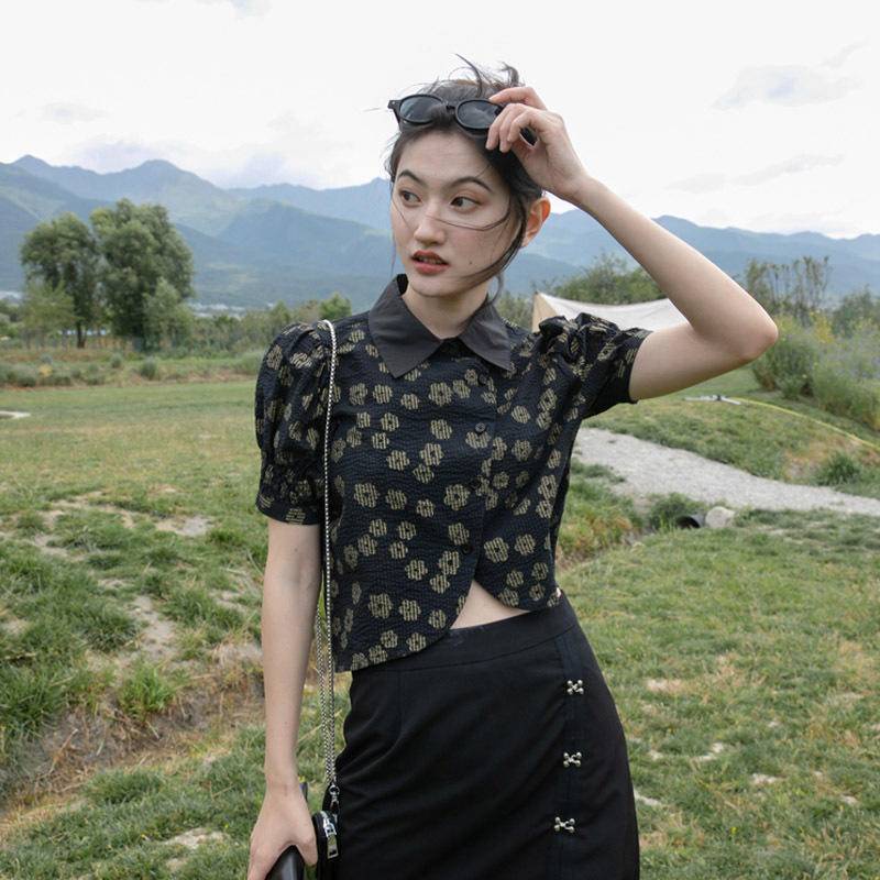Áo sơ mi ngắn tay họa tiết hoa thời trang mùa hè mới dành cho nữ áo croptop