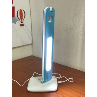 ĐÈN BÀN LED CẢM ỨNG COMET CT181B