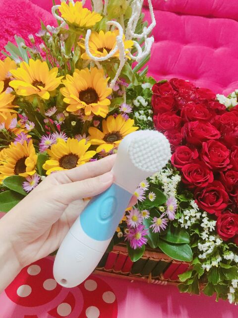 #Flawless Máy rửa mặt cọ Nano công nghệ Nhật Bản